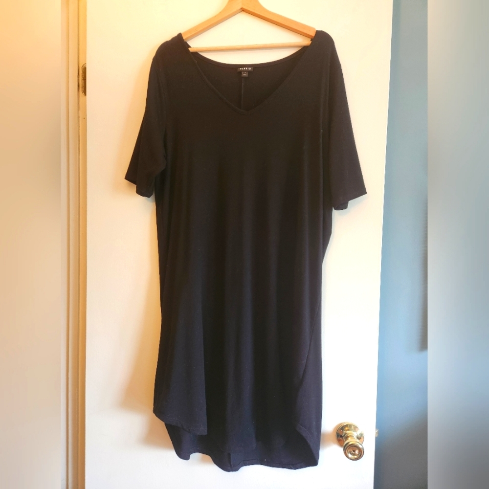 Black torrid tshirt dress, size 2